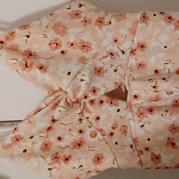 Girls Pink Floral Dress - Picture 2 of 3